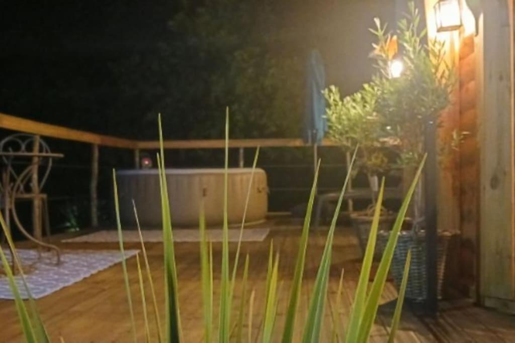 Insolite Kota Avec Spa Et Demi Bt De Champagne Offerte Ruch Dış mekan fotoğraf